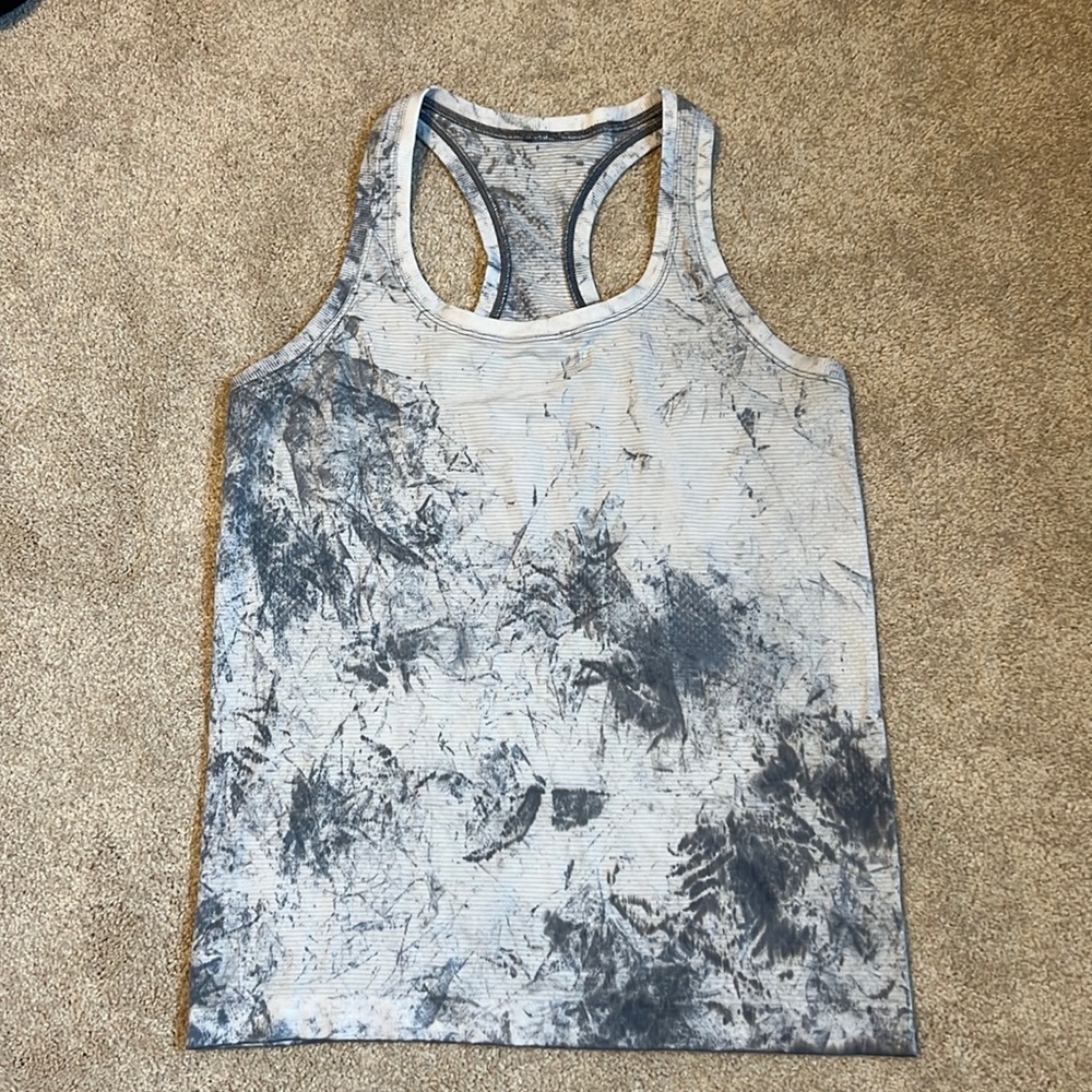 Women’s Lululemon Swiftly Tech Racerback 2.0 *Multi Dye Size 6